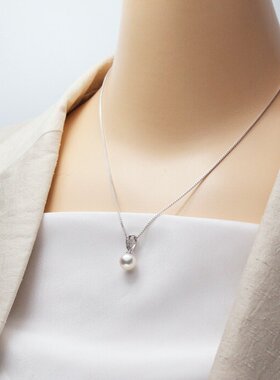 7.5 毫米珍珠吊坠 Akoya Pearl 宇和岛珍珠 珍珠吊坠 银色