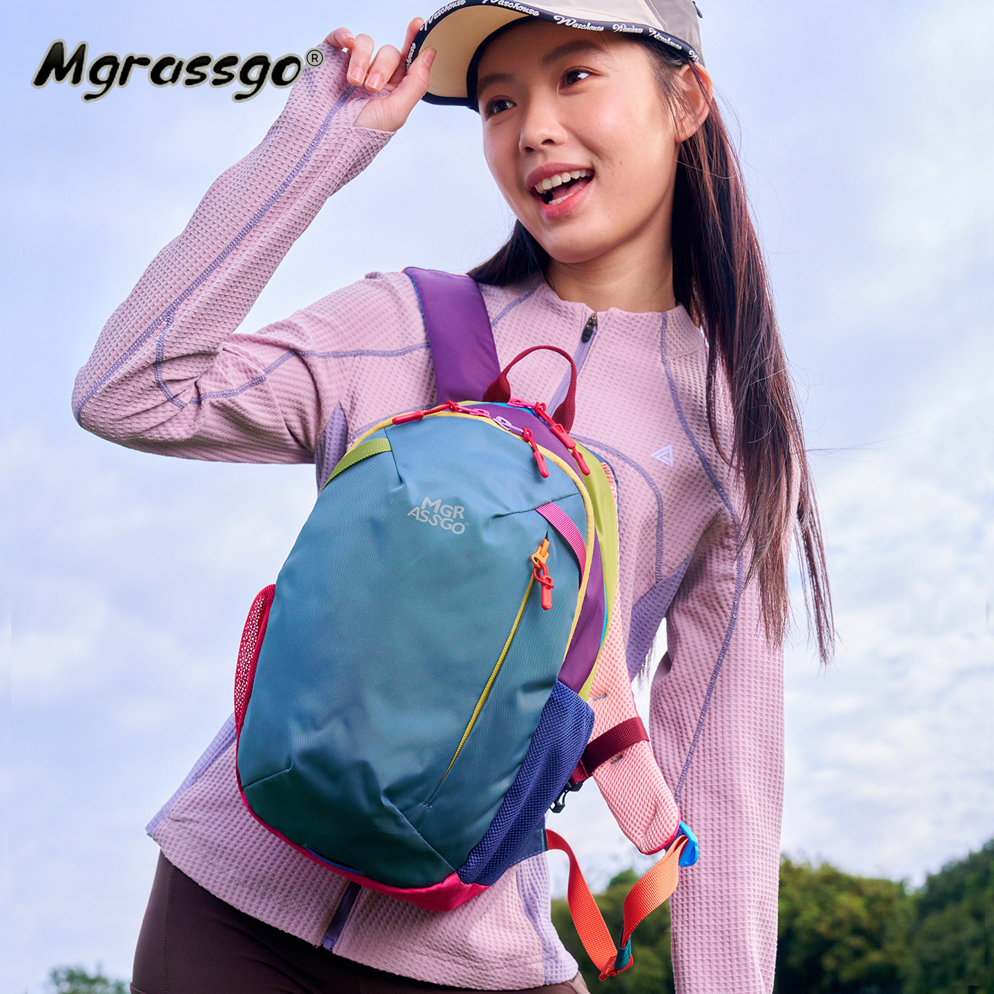 MGRASSGO small backpack women's contrasting color nylon picnic sports mountaineering bag waterproof outdoor small school bag