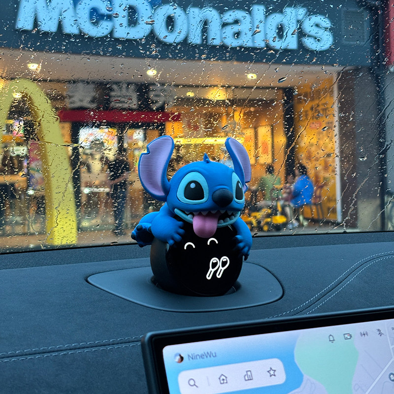 蔚来nomi帽子机器人汽车内饰用品车内装饰品摆件车载好物高级头盔,淘宝优惠券,粉丝福利购,淘宝优惠卷