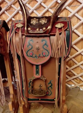 蒙古仿真马鞍子摆件吉q祥红马鞍工艺品仿古鎏金红马鞍蒙古包装饰