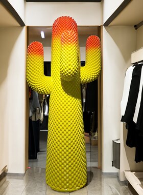 大型网红仙人掌衣帽架玻璃钢雕塑客厅服装店美陈植物装饰落地摆件