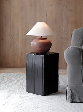 侘寂风黑色方形碳化实木墩子民宿原木F花架雕塑展示台木桩底座摆