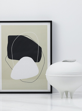 速发新瓶式白色黑色陶瓷三足中饰罐花器花装摆件样板房售楼处软装