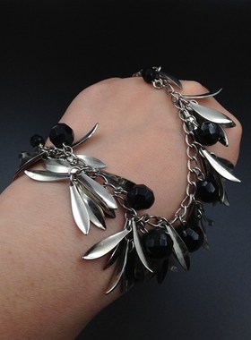 日本复古首饰黑水晶球花叶片儿毛茸茸年会宴会 礼服颈链项链