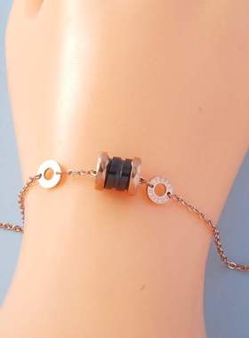 Titanium steel does not fade, Korean fashion diamond inlaid