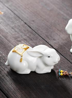 陶瓷十二生肖兔摆件招财可爱小白兔玉兔家居桌面装饰品兔年吉祥物