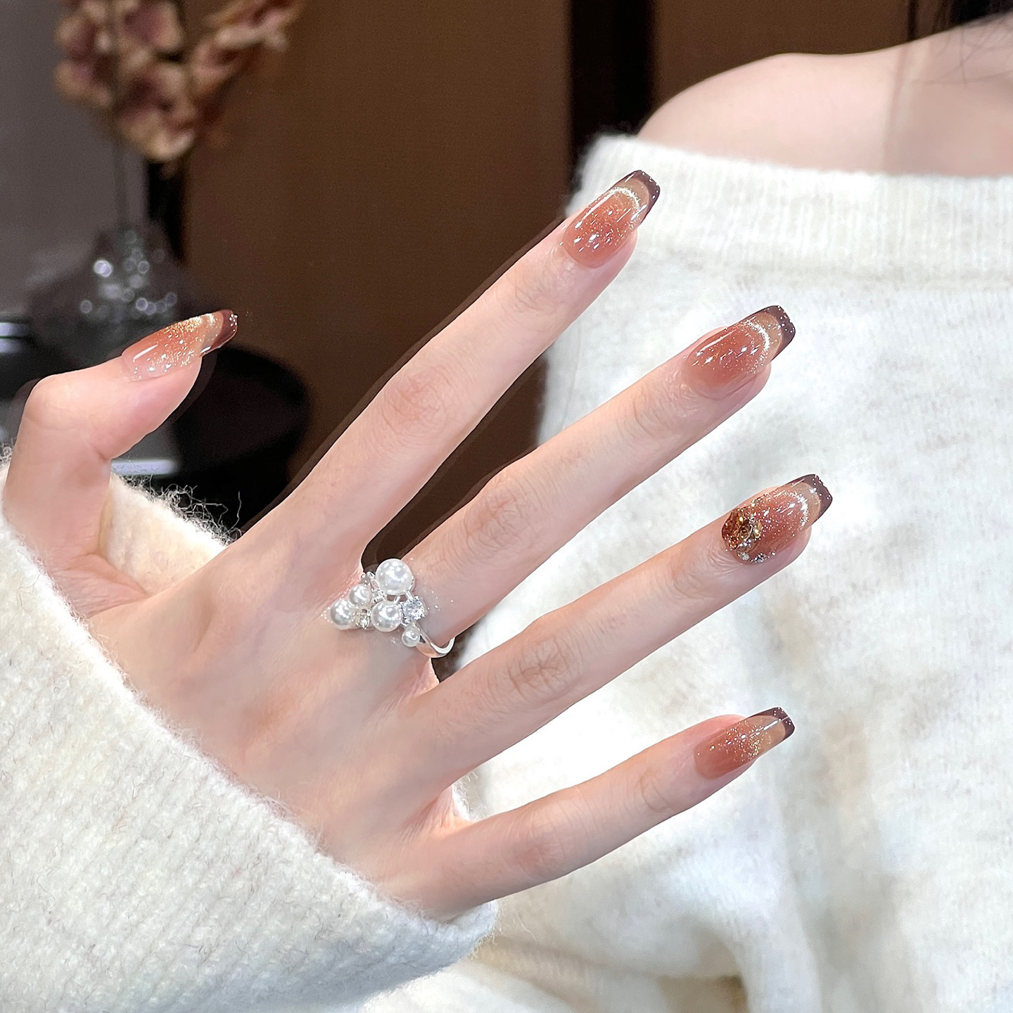 植兔穿戴甲金色猫眼高级感中长款法式焦糖腮棕色系秋冬季显白美甲,淘宝优惠券,粉丝福利购,淘宝优惠卷