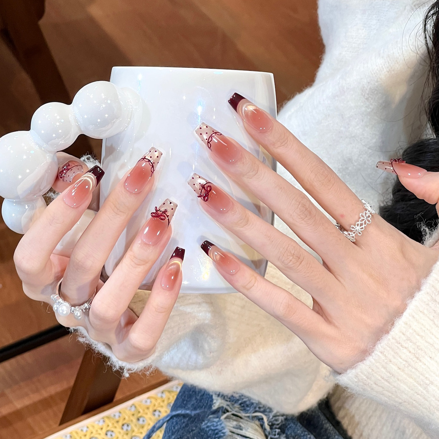 植兔纯手工穿戴甲高级感芭蕾风波点蝴蝶结美甲猫眼显白中长款甲片,淘宝优惠券,粉丝福利购,淘宝优惠卷