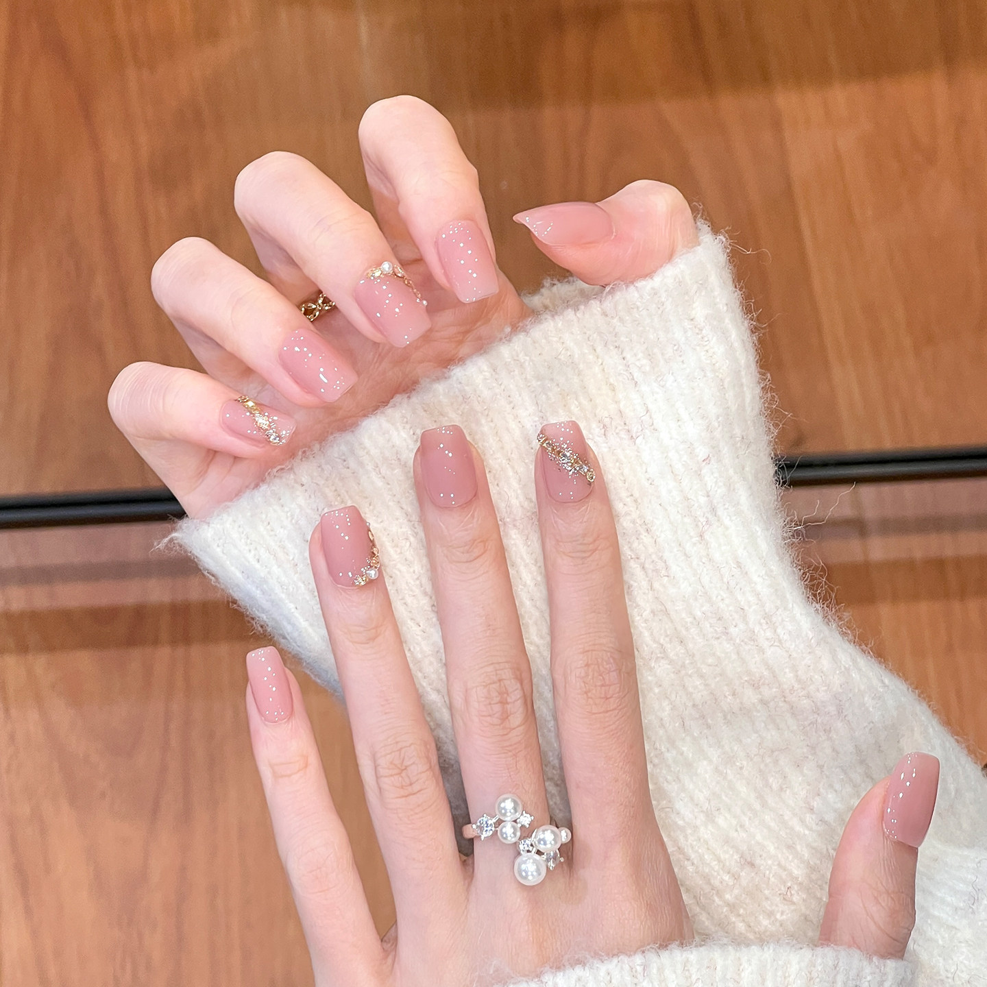 植兔手工穿戴甲短款裸色渐变法式碎钻显白螺纹美甲晕染高级感贴片,淘宝优惠券,粉丝福利购,淘宝优惠卷