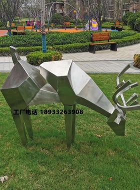 不锈钢鹿雕塑摆件园林景观切块面几何梅花鹿户外镜面麋鹿装饰定制