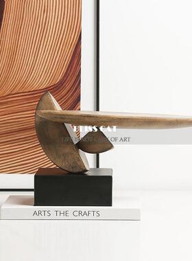 现代轻奢抽象雕塑摆件样板房客厅玄关电视柜设计师陈设书柜装饰品