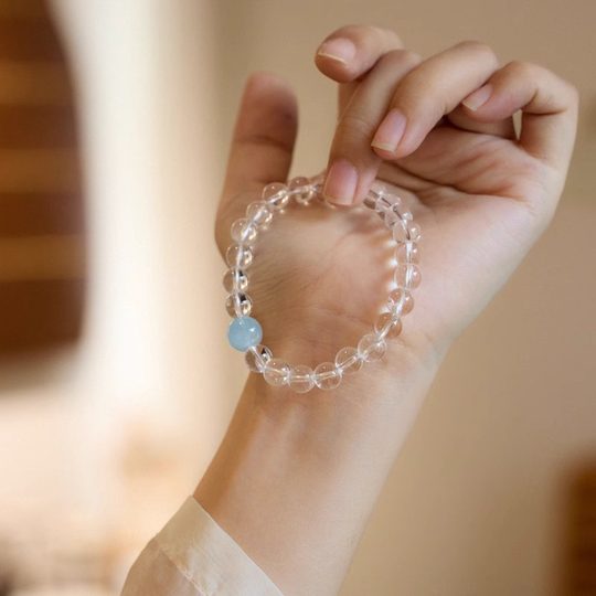 Hangzhou Lingyin Offizielles Aquamarin-Armband mit weißen Kristallen, natürliche stimmungsstabilisierende Transportperlen, Glücksjahr-Armband