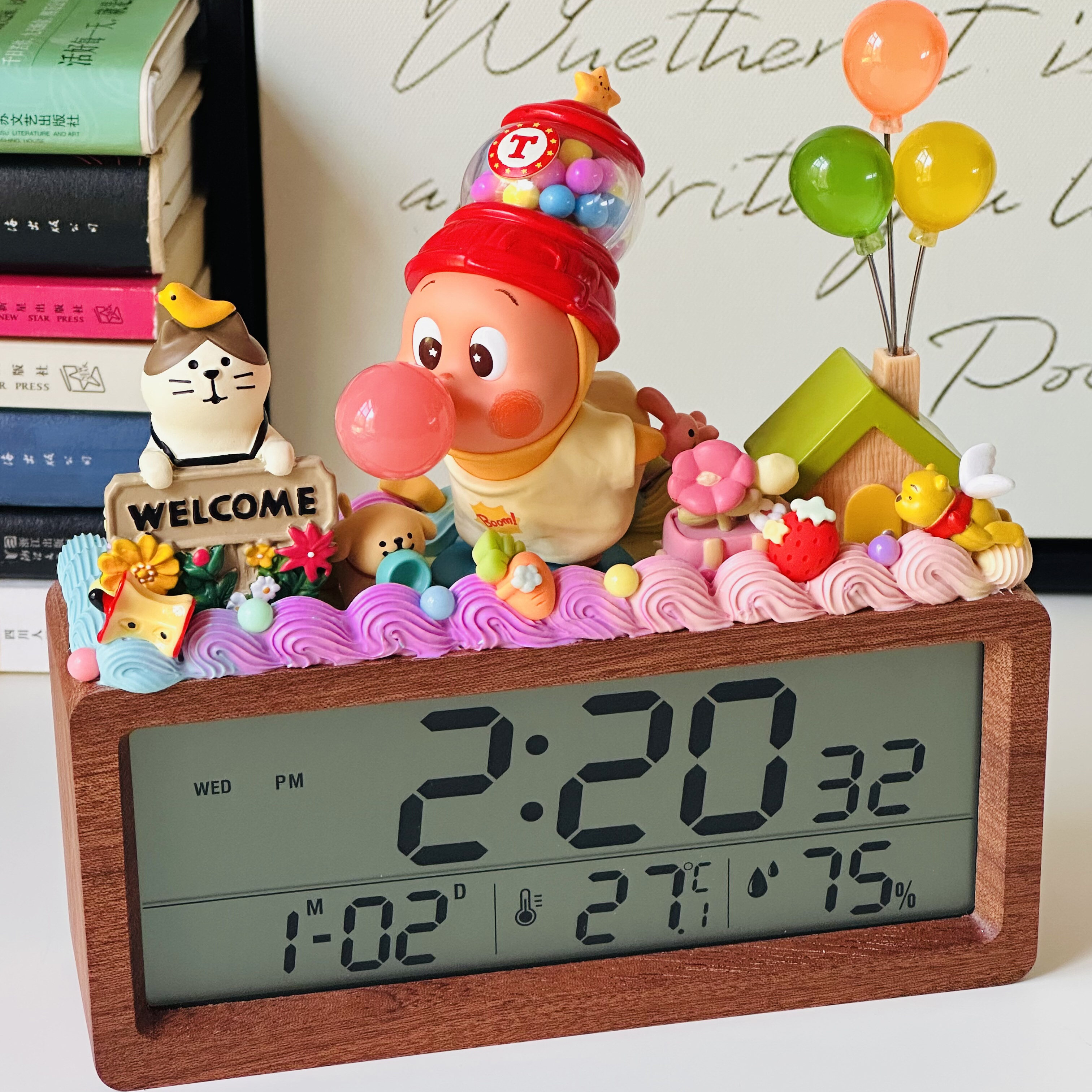 DIY定制正版盲盒潮流手办奶油胶成品摆件摆台高级礼物女 - 图0