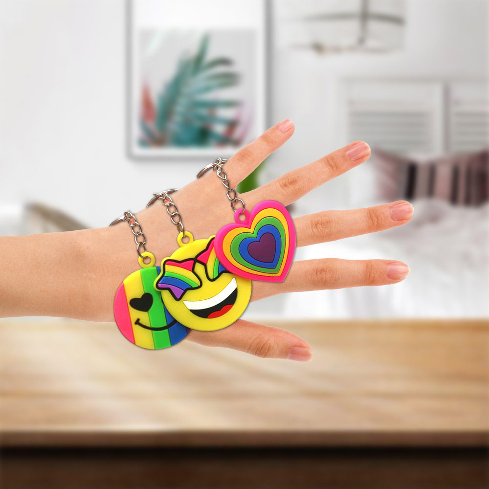 创意七色彩虹钥匙扣挂件情人节汽车包包钥匙圈挂饰小礼品