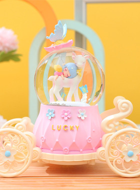 厂家秋冬新品一鹿生花马车水晶球卡通小鹿旋转飘雪花八音盒女生日