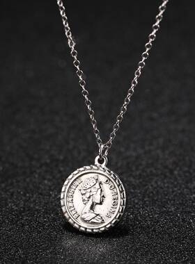 极速百搭新款潮牌女王双面短款小项链 情侣个性小吊坠潮流挂件挂