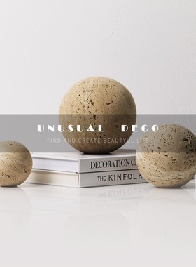 现代简约黄洞大理石圆球摆件书镇样板房售楼处书房客厅软装饰品