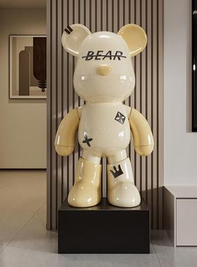 暴力熊装饰品客厅大地板站立的装饰品旁边的电视柜可访问的豪华高