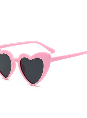 新款同款儿童心形墨镜可爱男女童生日派对拍照太阳镜定制