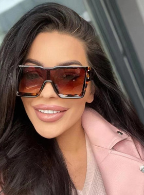 大框连体镜片太阳镜女 新款欧美个性ins风银色运动护目镜防晒墨镜