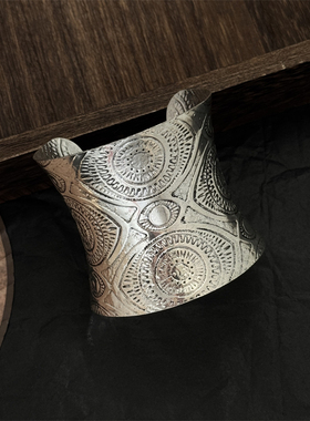 苗族民族风凹宽面苗银手镯