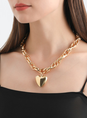 欧美跨境饰品 冷淡风镂空粗O字链大桃心吊坠项饰夸张爱心小众项链