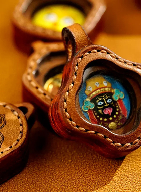 新非遗藏式迷你小皮壳皮套擦擦唐卡牌手工手绘上色保护壳DIY配饰