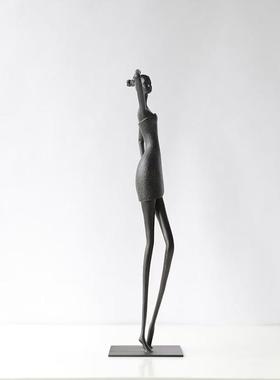 现代轻奢意式小众创意抽象人物舞姿艺术雕塑摆件客厅玄关软装饰品
