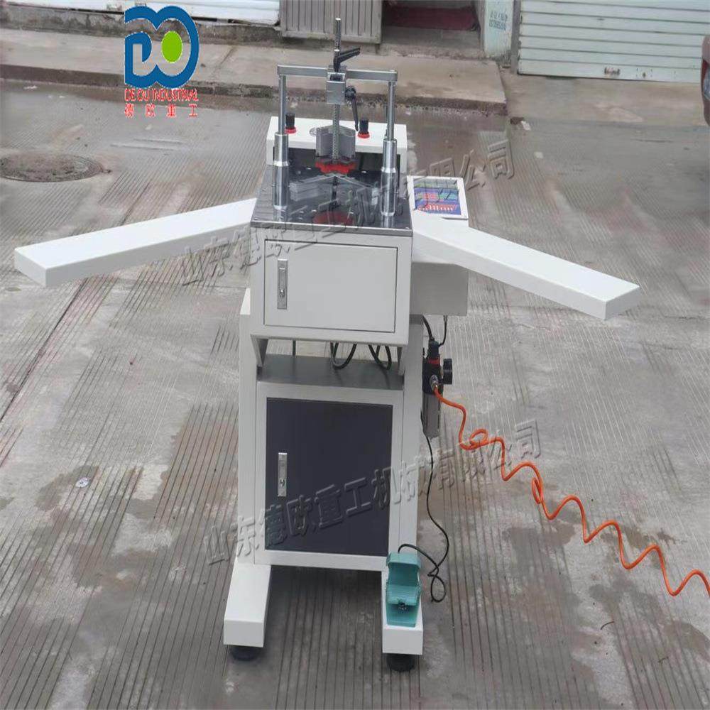 全自动数控木框钉角机Corner nailing machine画框相框45度装裱机,淘宝优惠券,粉丝福利购,淘宝优惠卷