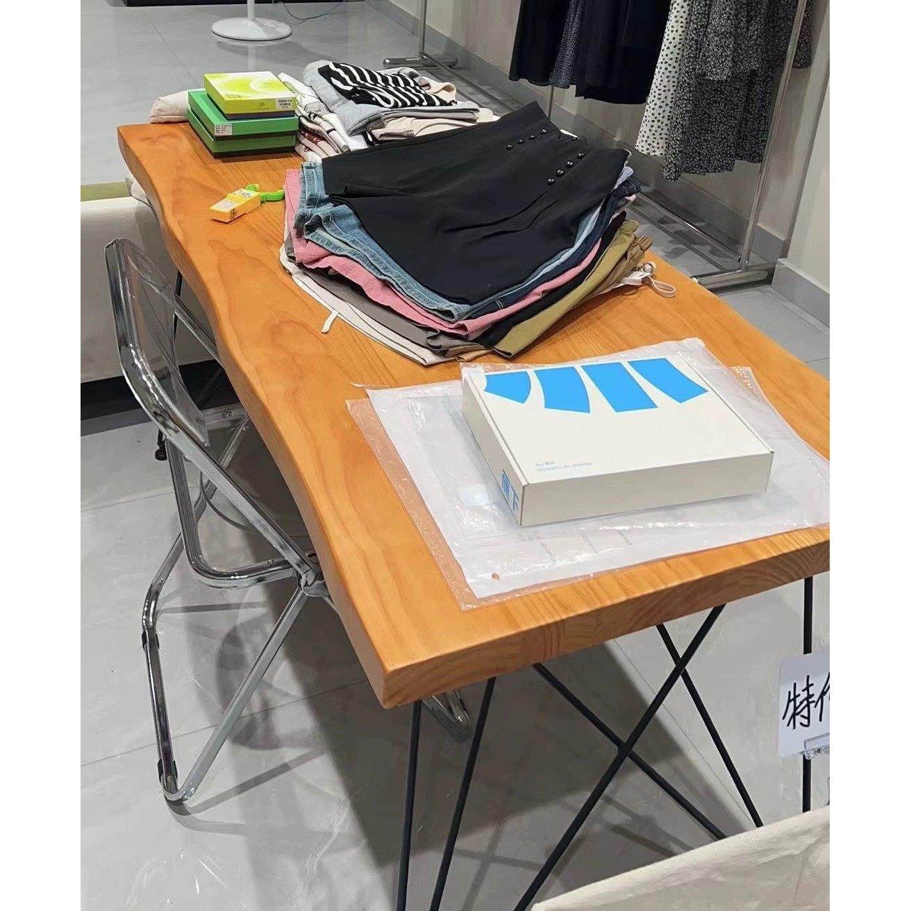 北欧服装店桌子中间摆放中岛实木展示桌简约长方形流水台展示鞋架,淘宝优惠券,粉丝福利购,淘宝优惠卷
