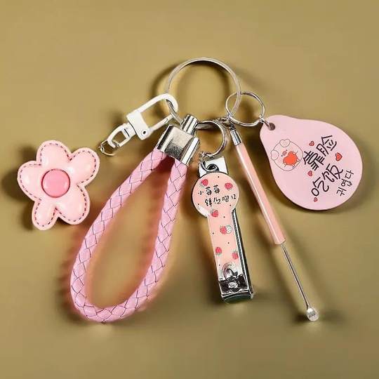 Niedlicher Schlüsselanhänger mit Cartoon-Blumen, Mädchen-Bestie-Anhänger