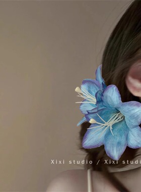 氛围感百合花发夹新中式侧边簪花头饰鸭嘴夹超仙气质碎发夹子
