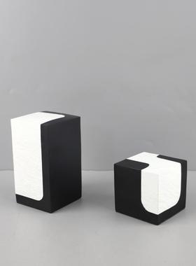 现代简树脂方黑白拼色块桌面摆件客厅卧室约玄关酒店软家居1730饰