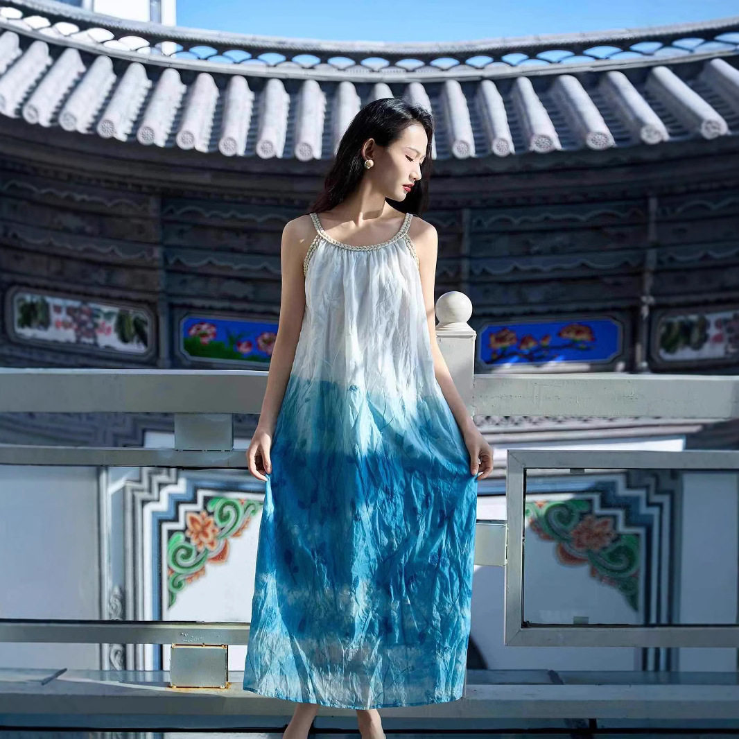 原创大理手工扎染海边气质挂脖长裙板蓝根无袖连衣裙吊带蓝染,淘宝优惠券,粉丝福利购,淘宝优惠卷