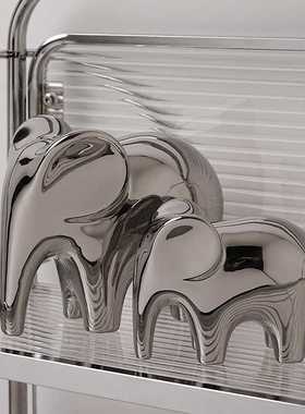 新款直销贝汉美中古轻奢陶瓷大象客厅装饰品摆件轻奢书房电视柜书