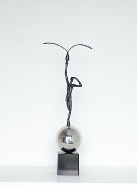 简约现代抽象人物艺术雕塑摆件玄关酒柜意式极简装饰品软装高级感