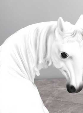 新款直销现代简约马首马头白色树脂雕塑摆件样板房售楼部家居玄关