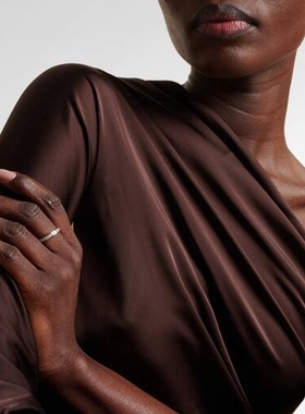 STONE AND STRAND 女款10kt 黄金钻石戒指 迷衣时尚