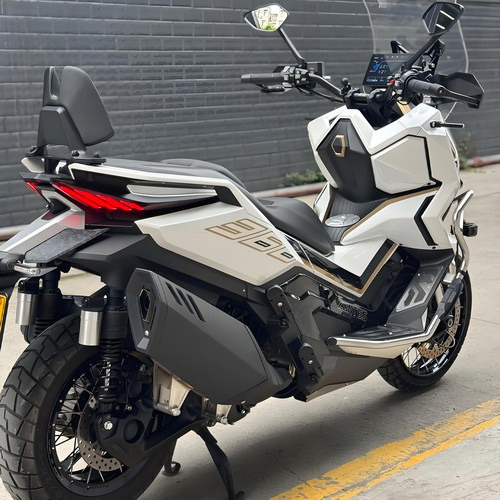 适用于ZONTES升仕368G改装靠背368K双峰款乘客车尾后靠背安全腰托 - 图2