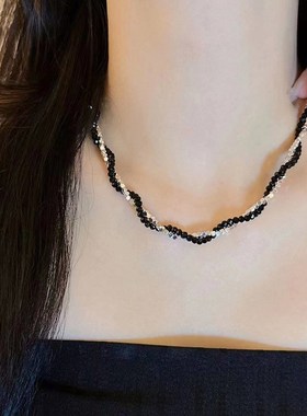 黑色水晶碎银项链2023新款爆款高级锁骨链轻奢小众气质颈链配饰女