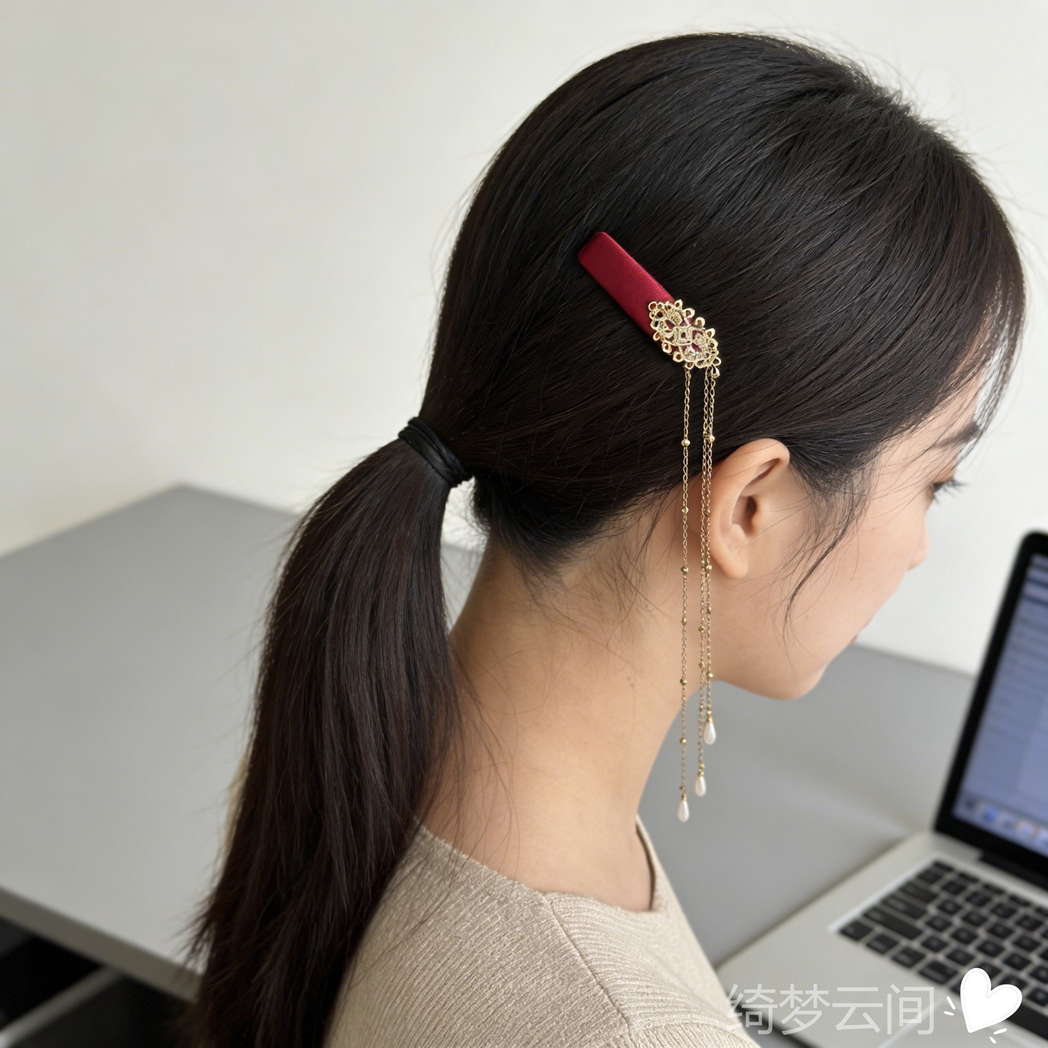 「红鸾天禧」新中式红色流苏发夹女半扎发饰国风新年头饰,淘宝优惠券,粉丝福利购,淘宝优惠卷