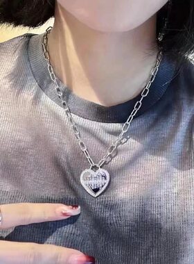 2024年新款潮跳动的心项链