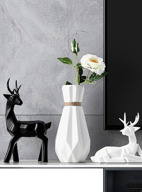 现代轻奢陶瓷麋鹿摆o件创意家居客厅电视柜酒柜装饰品乔迁新居礼
