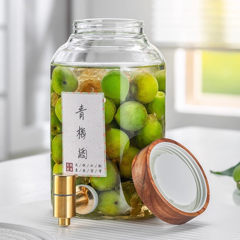 Pineapple soaked wine bottle glass bottle special green plum wine bayberry wine household indoor wine tank storage tank kitchen sealed tank