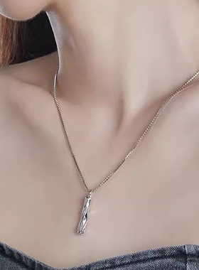 DH7梧桐树情侣项链钛钢吊坠