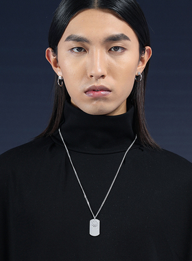 笑脸项链男款轻奢新款爆款女款锁骨链毛衣链吊坠圣诞节送女生礼物