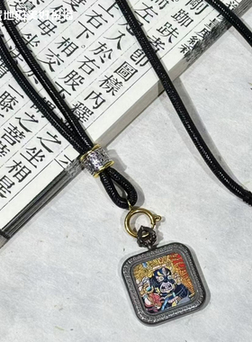 西藏拉萨纯手绘黑财神佛脸偏财藏传式唐卡文玩嘎乌盒项链吊坠佛牌
