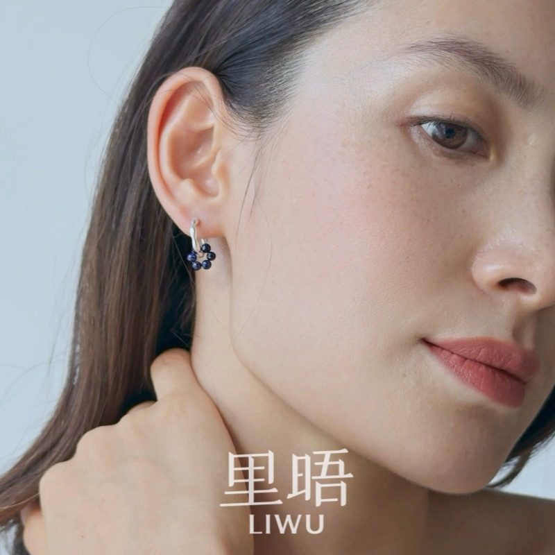 里晤LIWU通体S925银天然青金石花朵耳环新中式耳饰新年春节送礼物,淘宝优惠券,粉丝福利购,淘宝优惠卷