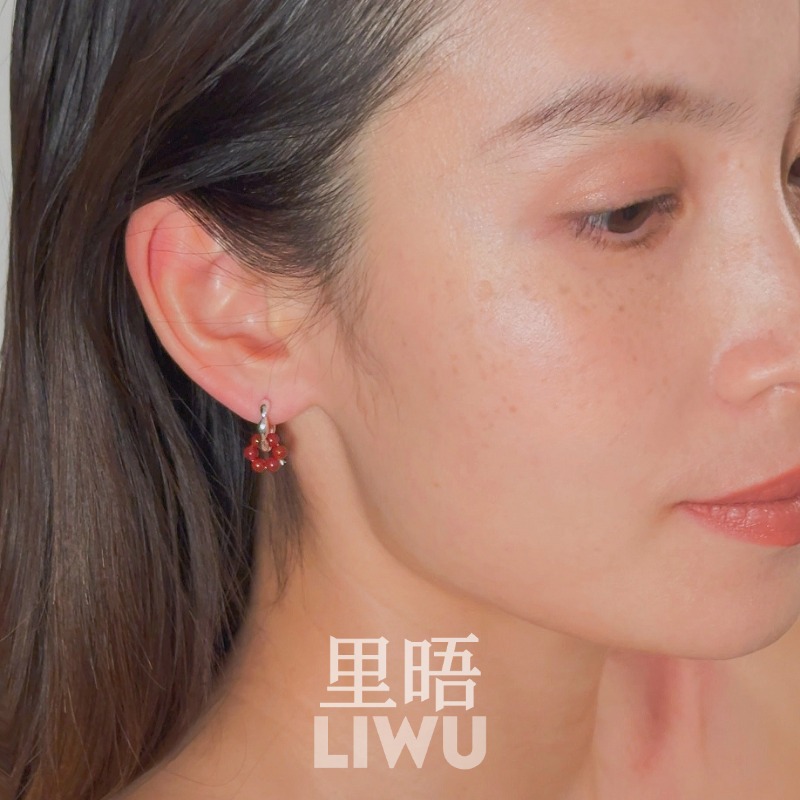 里晤LIWU·赤玉系列|S925纯银红玛瑙花朵耳扣显白新中式中秋礼物 - 图2
