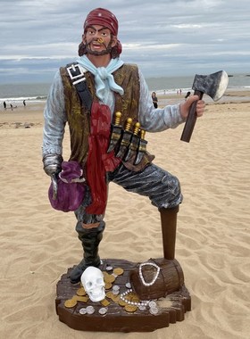 加勒比海盗玻璃钢雕塑大型杰克船长商场影院主题酒吧装饰摆件定制